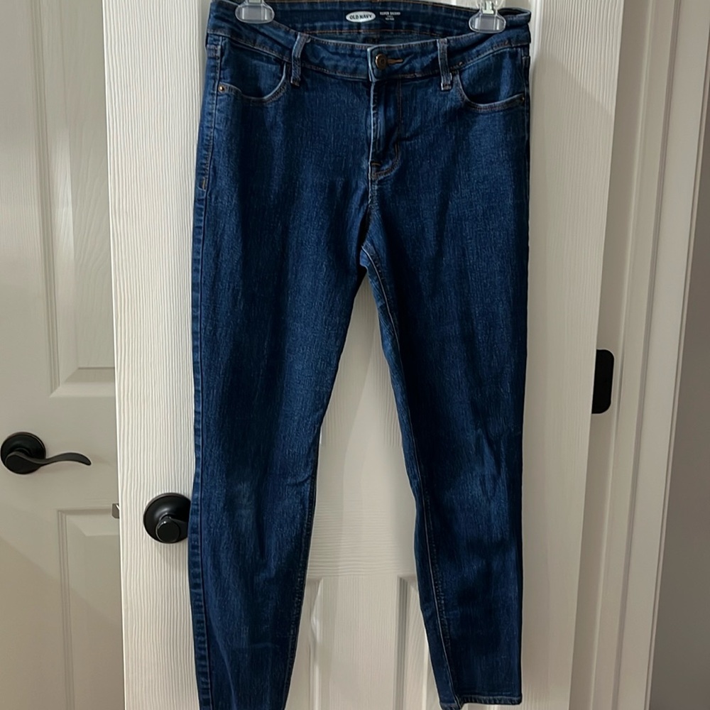 Old Navy super skinny ankle midrise size 6
